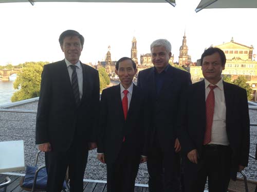 龍主席會見德國薩克森州議會議長馬提亞博士3.jpg